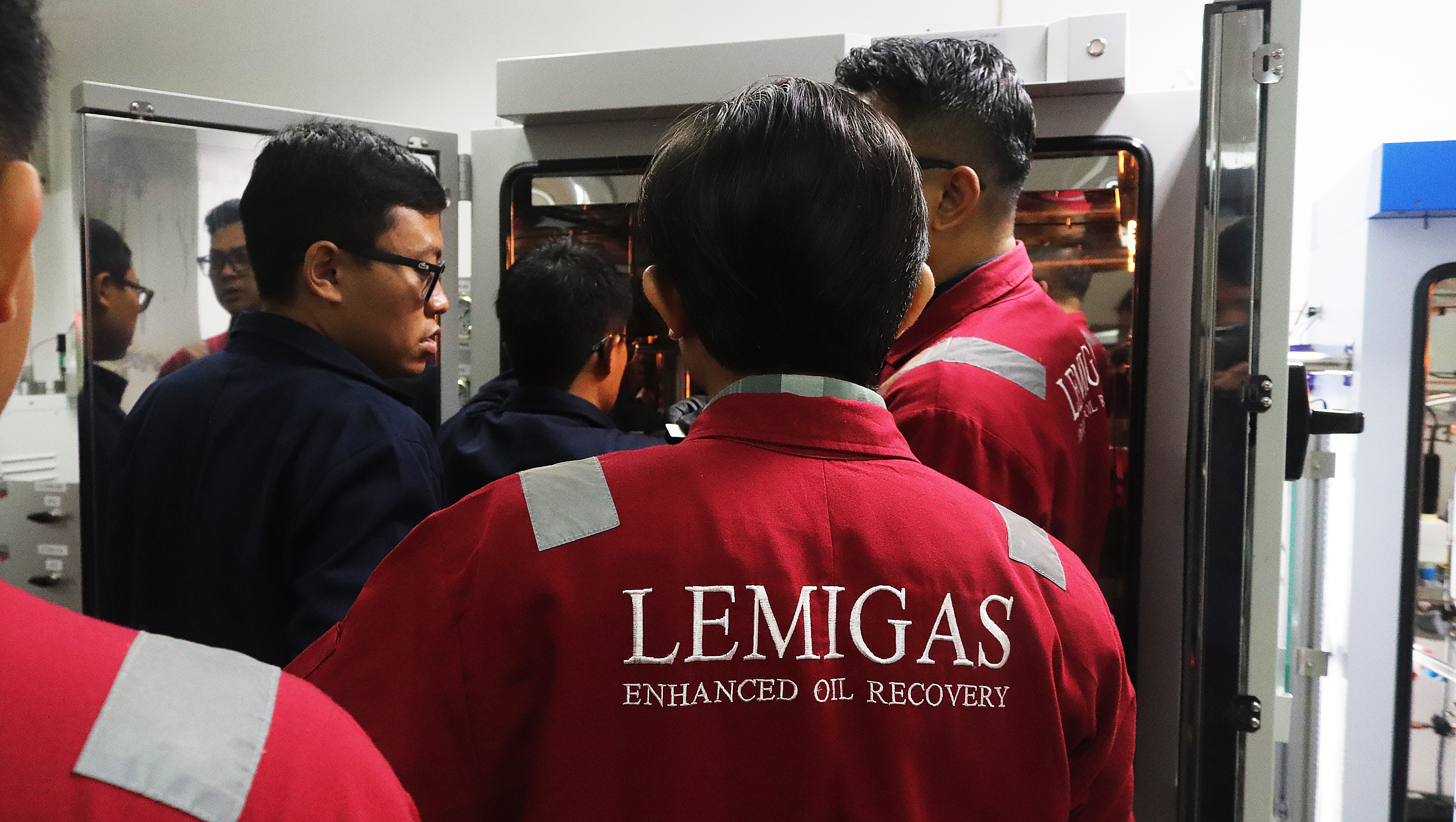 LEMIGAS Perkuat Kapasitas Uji EOR Lewat Pelatihan Multipurpose EOR Coreflooding System dari Vinci Technologies