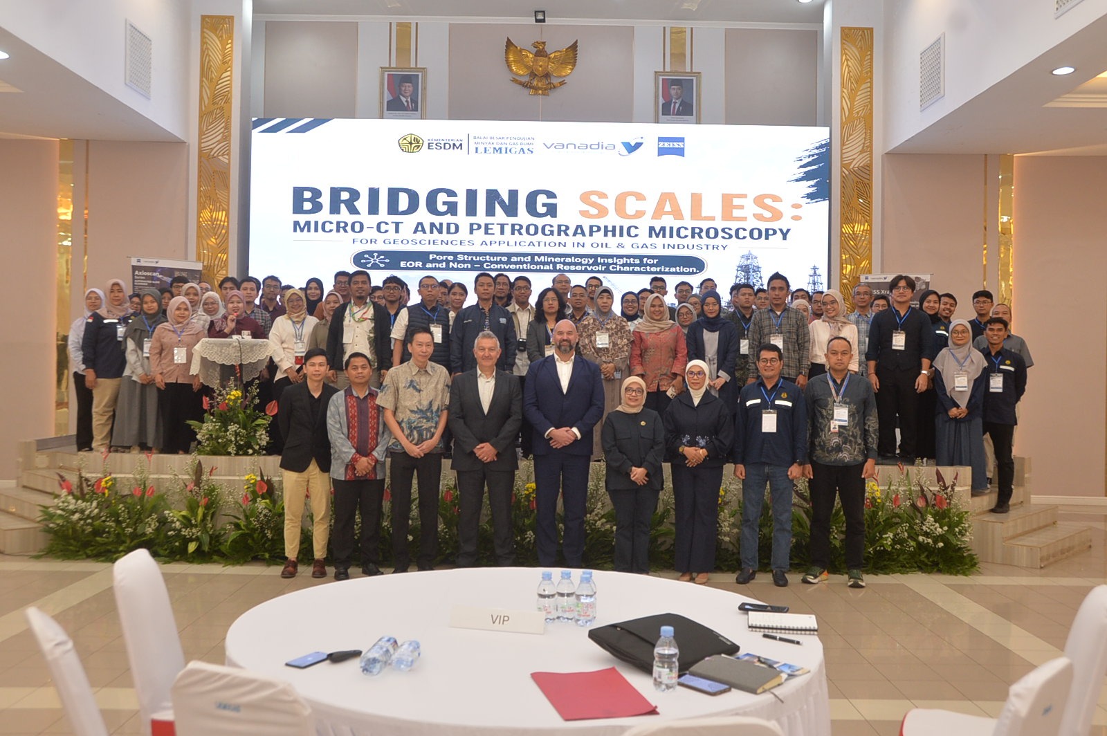 Workshop “Bridging Scales: Micro-CT and Petrographic Microscopy for Geosciences Application in the Oil & Gas Industry.”