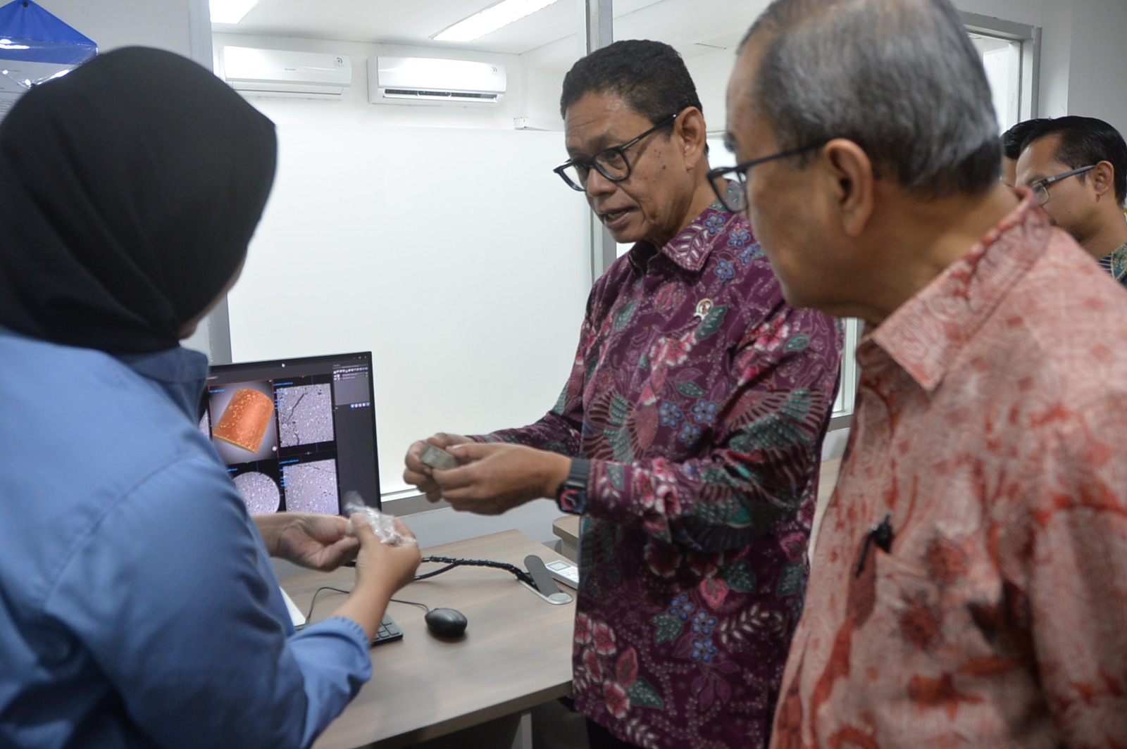 Wamen ESDM Kunjungi LEMIGAS, Dorong Percepatan Modernisasi Laboratorium BBPMGB LEMIGAS