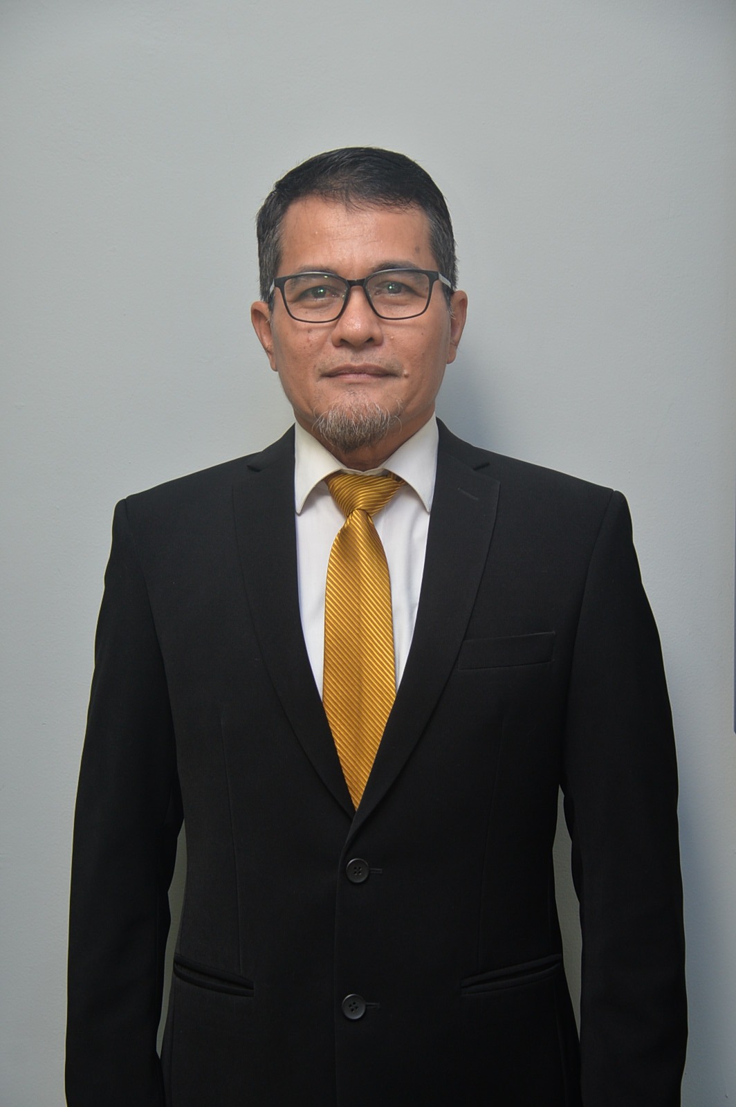 Dr. mont. Anda Lucia, M.T.